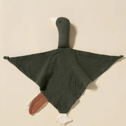 Le doudou bébé en gaze de coton vert Bellemoon apporte une touche de fraîcheur et de sérénité aux premiers câlins de votre tout-petit.