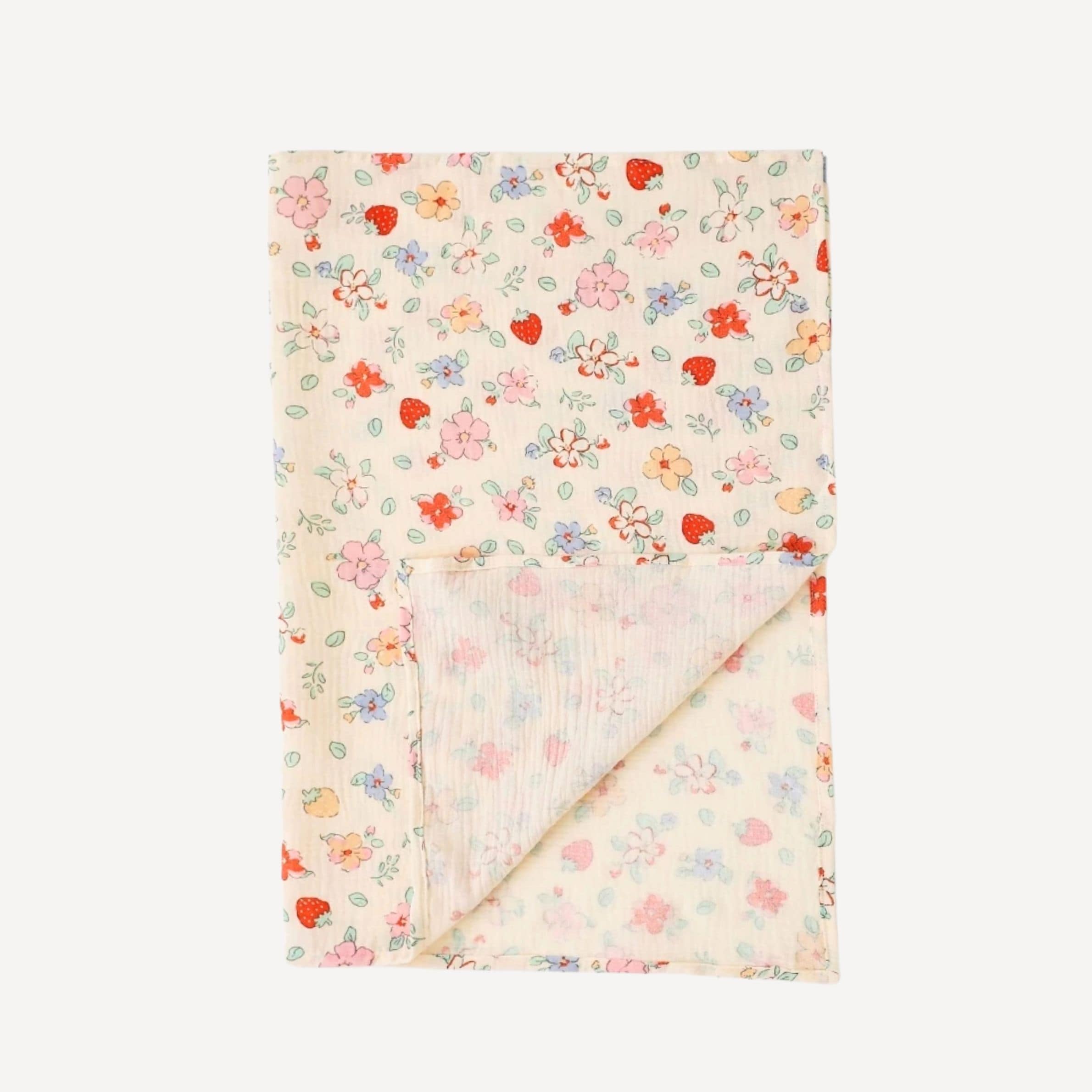 Notre lange pour emmailloter bébé, orné d’un délicat motif fleuri, apporte une touche de poésie aux instants de tendresse, tout en douceur et en élégance dans l’univers Bellemoon.